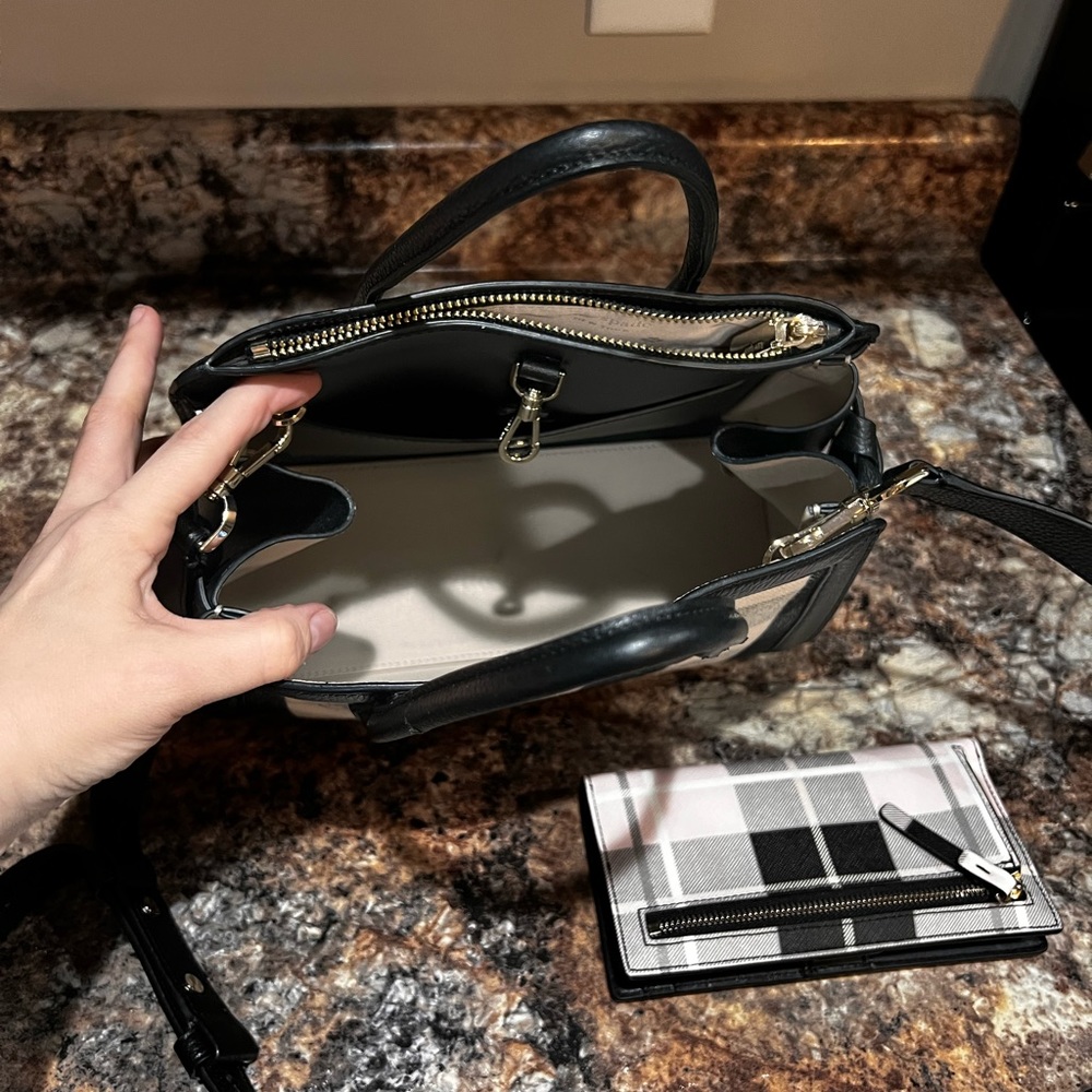 Beautiful Kate Spade purse and matching wallet